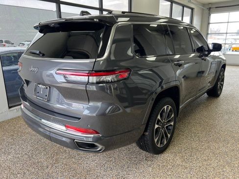Used 2021 Jeep Grand Cherokee L Overland w/ Luxury Tech Group IV image 2