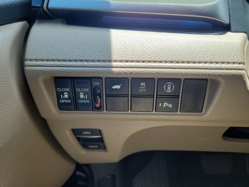 Used 2021 Honda Odyssey Touring image 28