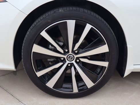 Used 2022 Nissan Altima 2.5 SR image 23