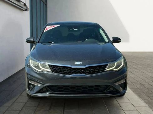 Used 2019 Kia Optima S w/ S Panoramic Sunroof Package image 8