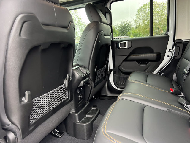 New 2027 Jeep Wrangler Unlimited Sahara AWD/4WD image 30