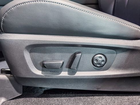 New 2026 INFINITI QX60 Sport image 25