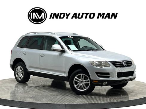 Used 2008 Volkswagen Touareg V6 AWD/4WD image 2