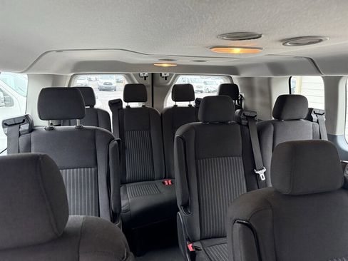 Used 2016 Ford Transit 350 XLT image 12