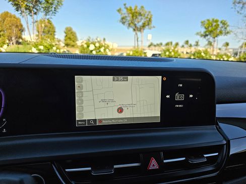 Used 2025 Kia Seltos S image 31