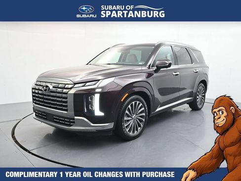 Used 2024 Hyundai Palisade Calligraphy FWD image 3