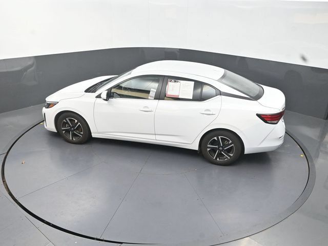 Used 2024 Nissan Sentra SV FWD image 26