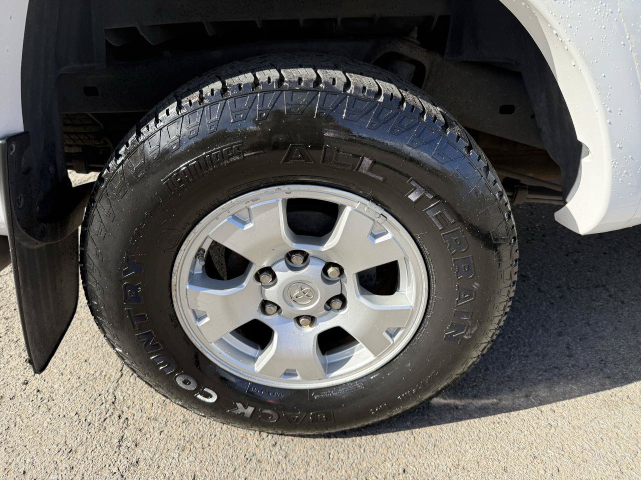 Used 2011 Toyota Tacoma 4x4 Access Cab w/ SR5 Pkg #2 image 29