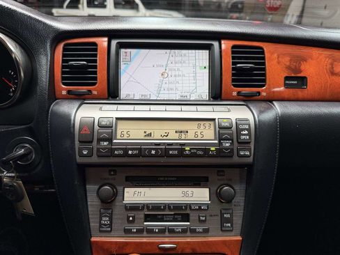 Used 2002 Lexus SC 430 Convertible RWD image 25