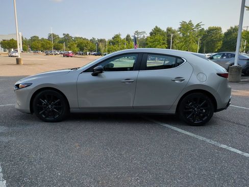 Used 2025 MAZDA MAZDA3 s Sport FWD image 7