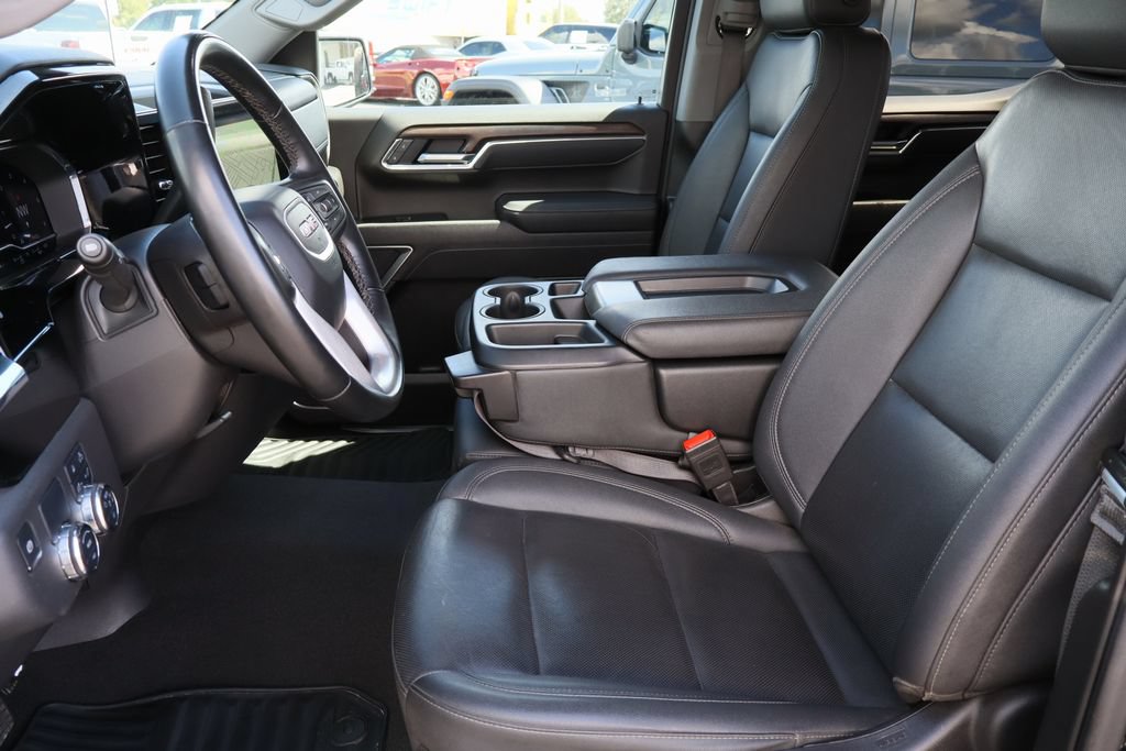 Certified 2025 GMC Sierra 1500 SLT RWD image 21