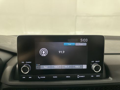 Used 2025 Honda CR-V EX image 14