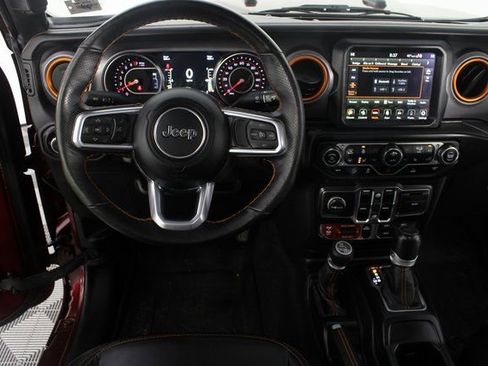 Used 2021 Jeep Gladiator Mojave image 10