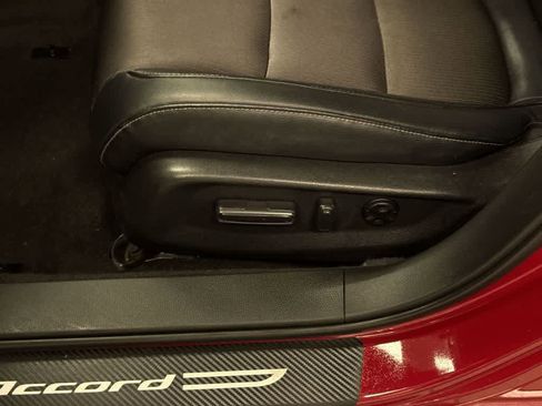 Used 2018 Honda Accord Sport image 22