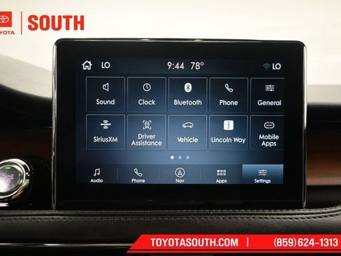 Used 2021 Lincoln Corsair Reserve w/ Elements Package AWD/4WD image 17