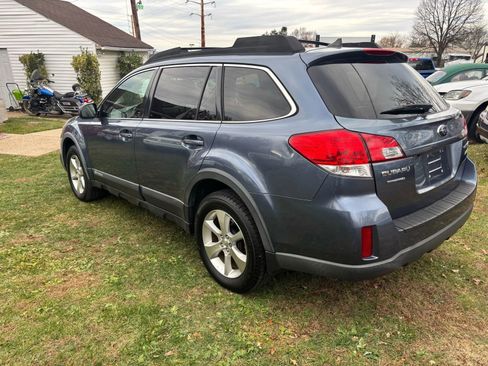 Used 2013 Subaru Outback 2.5i Limited w/ Moonroof Pkg image 11