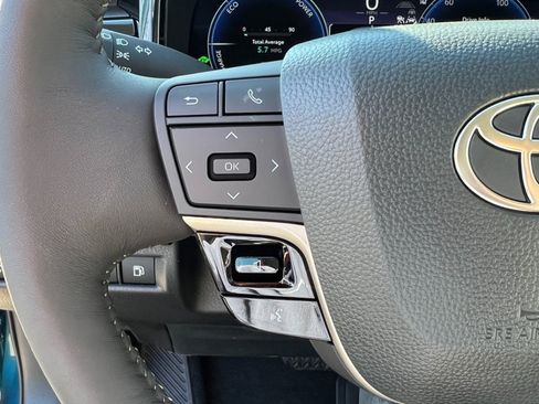 New 2026 Toyota Camry XLE image 27