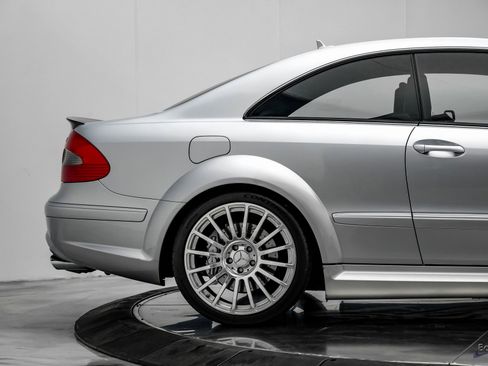 Used 2008 Mercedes-Benz CLK 63 AMG Black Series image 17