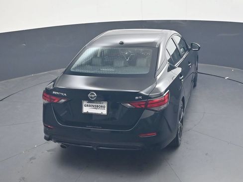 Used 2022 Nissan Sentra SR w/ SR Premium Package FWD image 30