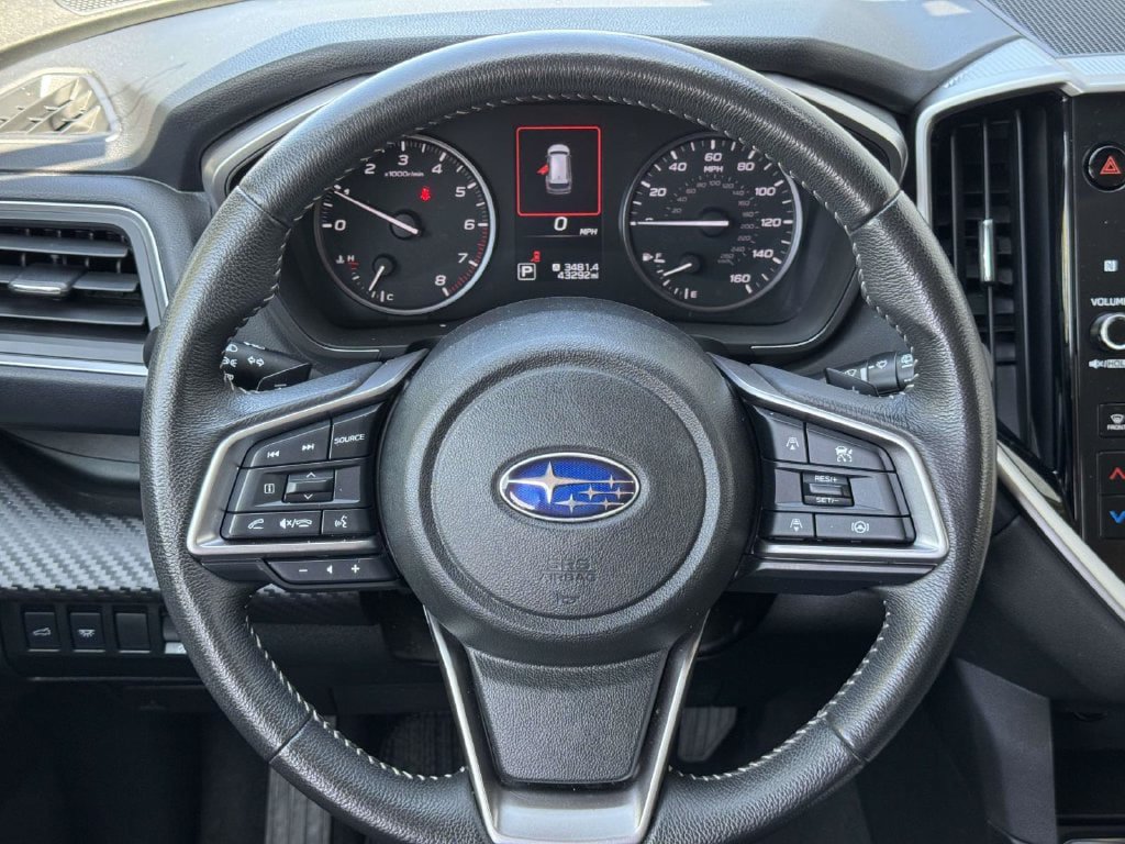 Used 2025 Subaru Ascent Premium AWD/4WD image 10