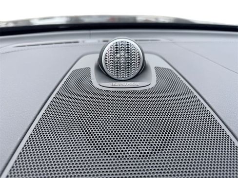 New 2026 Volvo XC60 T8 Ultra w/ Protection Package Premier image 18