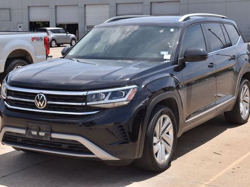 Used 2021 Volkswagen Atlas SEL AWD/4WD image 2