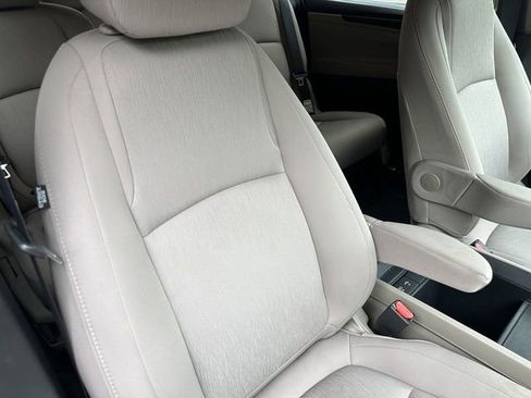 New 2024 Honda Odyssey Sport image 15