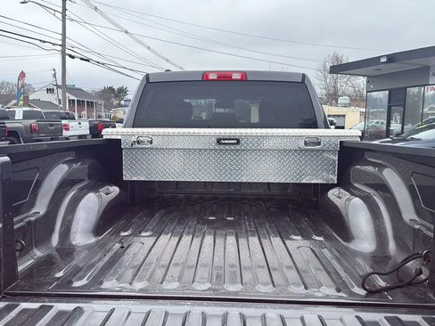 Used 2016 RAM 1500 Express image 8