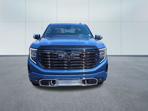 Used 2025 GMC Sierra 1500 Denali Ultimate AWD/4WD image 11