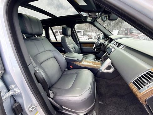Used 2019 Land Rover Range Rover Supercharged image 33