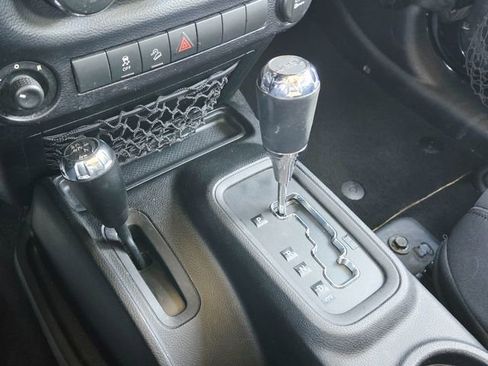 Used 2015 Jeep Wrangler Unlimited Sport w/ Quick Order Package 24S image 33