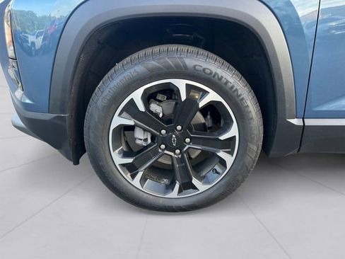 Used 2026 Chevrolet Equinox LT w/ Safety and Technology Package AWD/4WD image 9