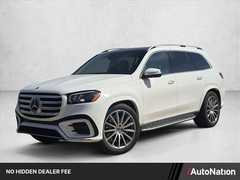New 2026 Mercedes-Benz GLS 580 4MATIC image 1