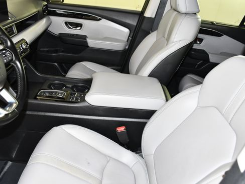 Certified 2023 Honda Pilot EX-L image 38