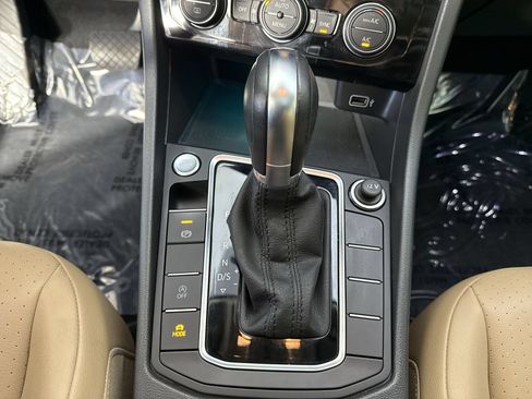 Used 2019 Volkswagen Jetta SEL FWD image 17