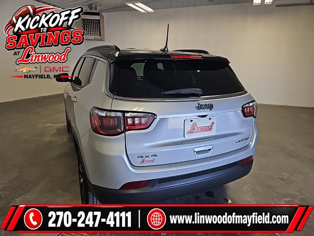 Used 2025 Jeep Compass Limited AWD/4WD image 4