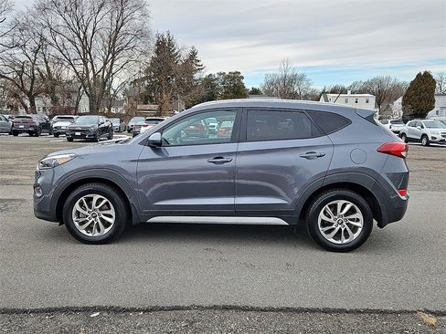 Used 2017 Hyundai Tucson SE image 4
