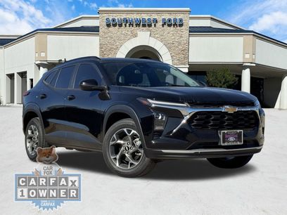 Used 2024 Chevrolet Trax LT w/ Driver Confidence Package