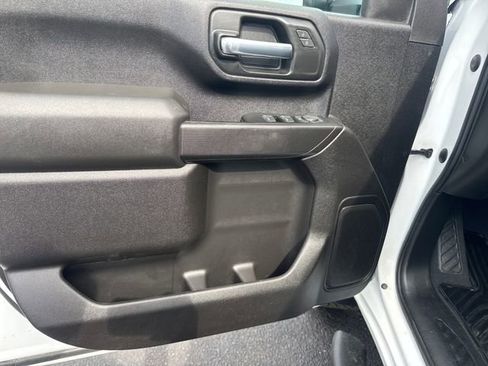 Used 2022 Chevrolet Silverado 2500 Custom w/ Gooseneck/5TH Wheel Package image 11