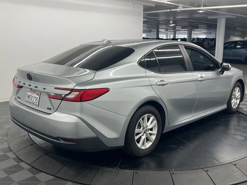 Used 2025 Toyota Camry LE FWD image 4