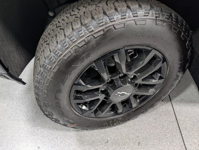 New 2026 Chevrolet Silverado 3500 High Country w/ Midnight Edition AWD/4WD image 11