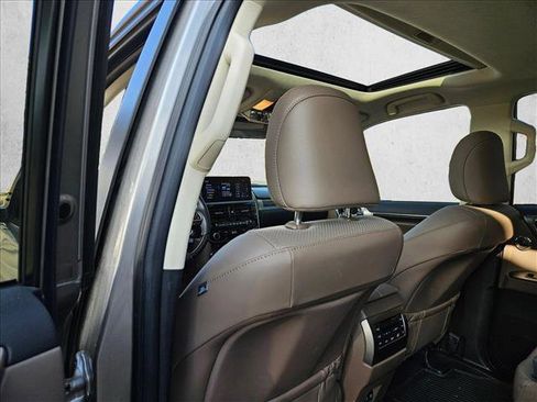 Used 2023 Lexus GX 460 Luxury image 21