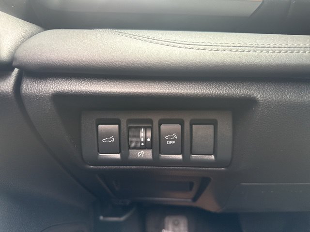 Used 2021 Subaru Outback Limited AWD/4WD image 16