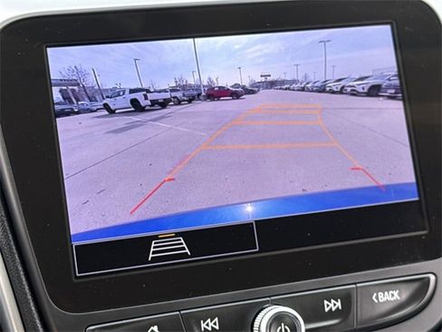 Used 2023 Chevrolet Malibu LT image 18