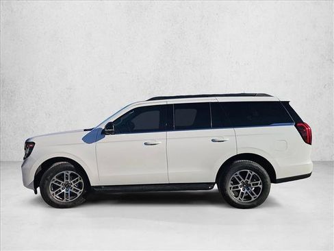 New 2025 Ford Expedition Active image 2