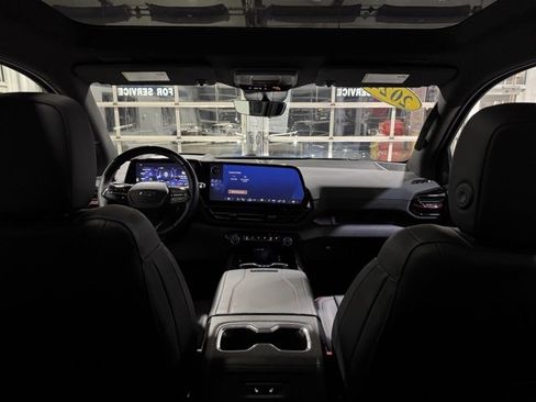 Used 2024 Chevrolet Silverado EV RST image 17