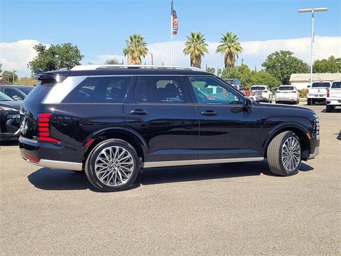 New 2026 Hyundai Palisade Calligraphy image 3