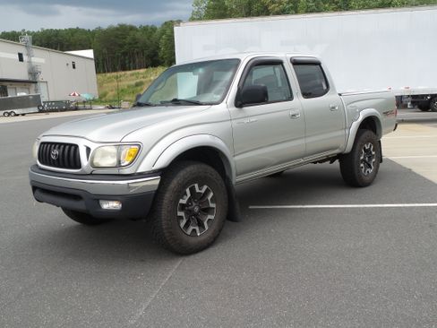 Used 2002 Toyota Tacoma 4x4 Double Cab image 1