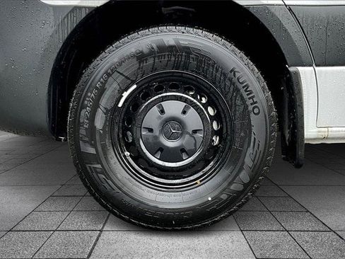 New 2025 Mercedes-Benz Sprinter 2500 image 15