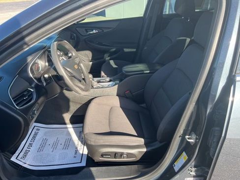Used 2021 Chevrolet Malibu LT image 10